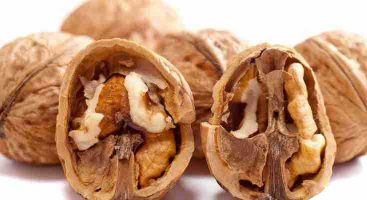 Crema toscana alle noci ricetta