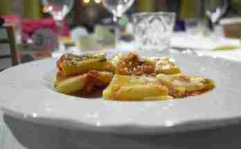 Sugo di pomodoro con zucchine piccanti ricetta